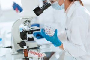再生医療 iPS細胞とは？活用事例と最新研究を徹底解説